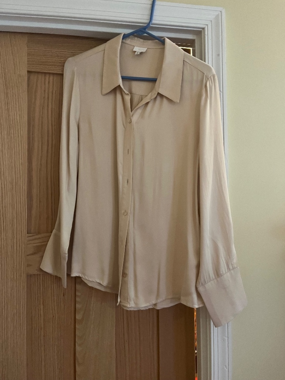 Like new beige dress blouse.